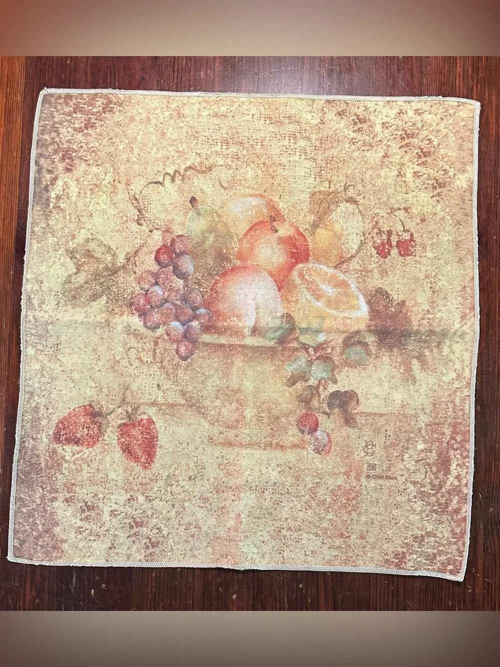 Set of five cloth napkins and hand towels